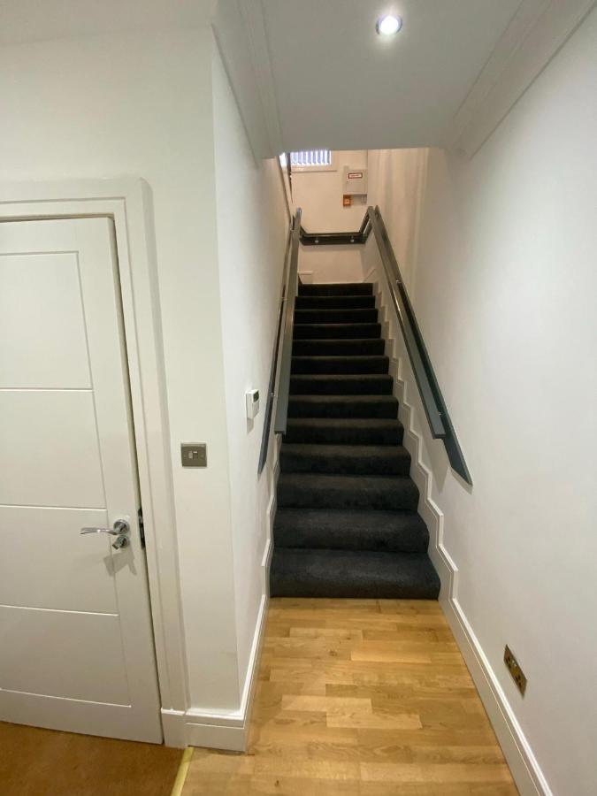 Penthouse Apt8 Apartment Wolverhampton Exterior foto